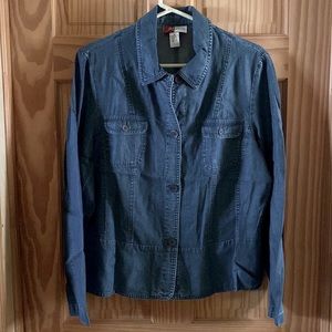 Blue chambray button down by Jennifer Moore (size 16)